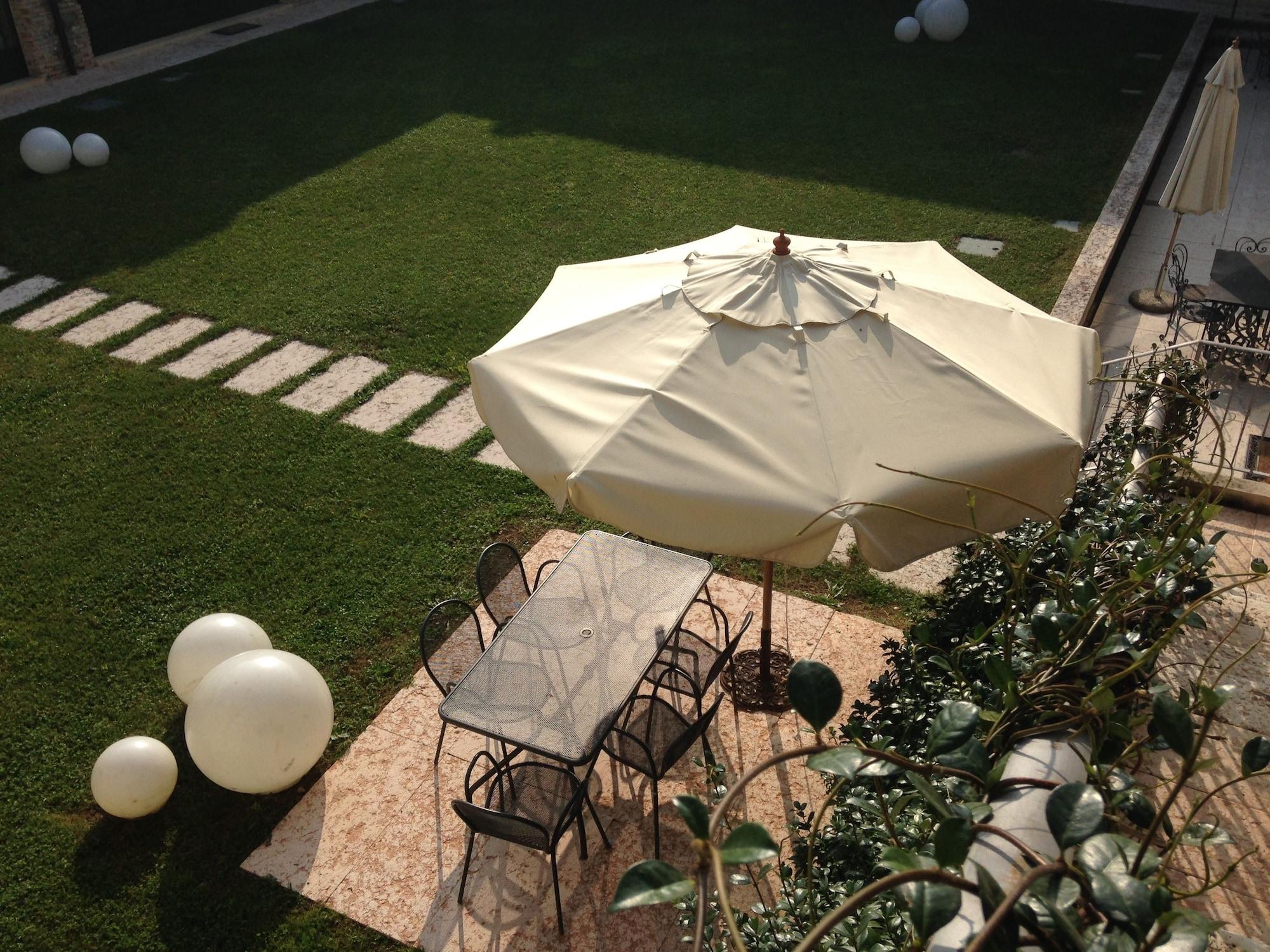 Relais Corte Paradiso Peschiera del Garda Dış mekan fotoğraf